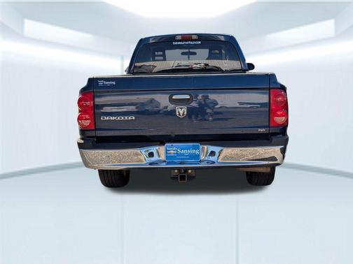 2005 Dodge Dakota ST Club Cab