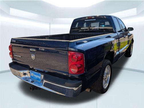 2005 Dodge Dakota ST Club Cab