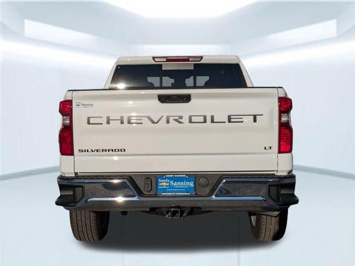 Summit White 2026 Chevrolet Silverado 1500 LT
