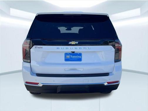 2025 Chevrolet Suburban LS
