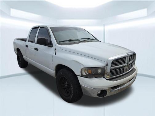 Bright White Clearcoat 2005 Dodge Ram 1500 SLT Quad Cab