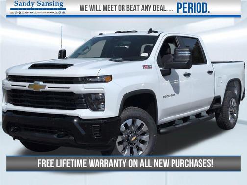 Summit White 2026 Chevrolet Silverado 2500 Custom