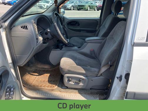 2004 Chevrolet Trailblazer LS