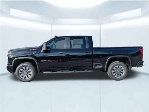 2026 Chevrolet Silverado 2500 Custom