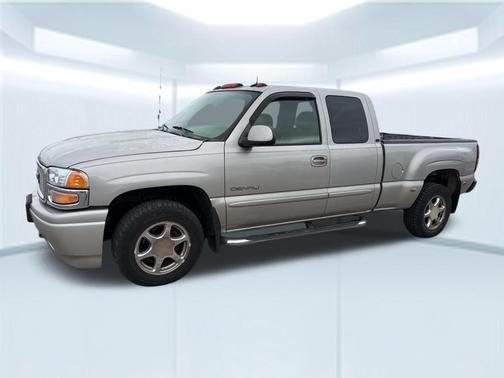 2004 GMC Sierra 1500 Denali Extended Cab