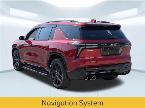 Radiant Red Tintcoat 2026 Chevrolet Traverse RS