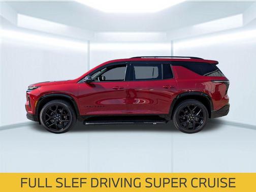 Radiant Red Tintcoat 2026 Chevrolet Traverse RS