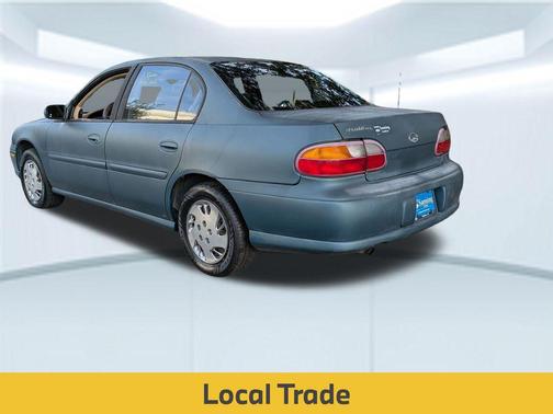 1998 Chevrolet Malibu Base