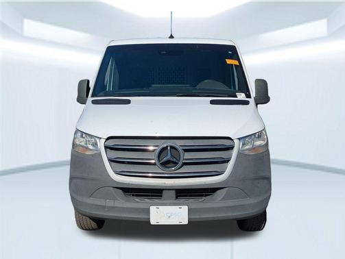 2019 Mercedes-Benz Sprinter 2500 Standard Roof