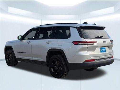 Silver Zynith 2023 Jeep Grand Cherokee L Altitude