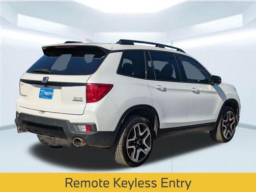 2022 Honda Passport AWD Elite