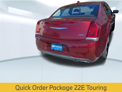 2018 Chrysler 300 Touring