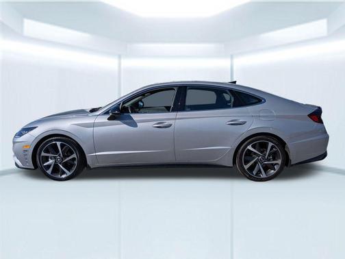 2023 Hyundai SONATA SEL Plus