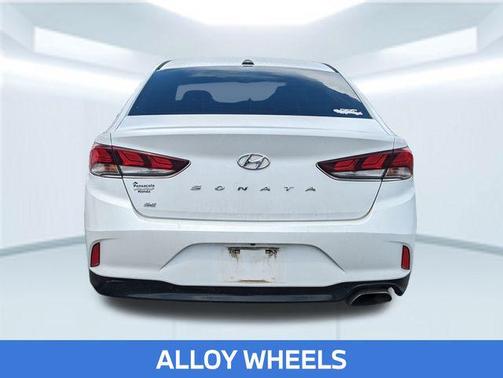 2018 Hyundai SONATA SE