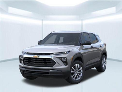Sterling Gray Metallic 2026 Chevrolet Trailblazer LS