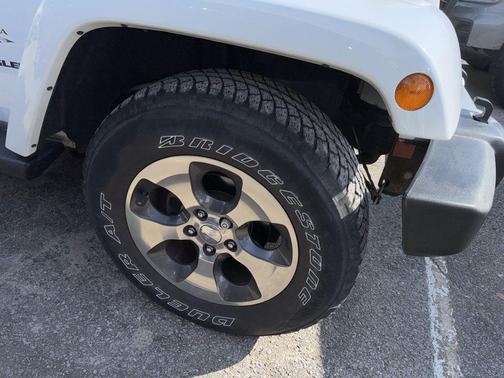 2017 Jeep Wrangler Sahara