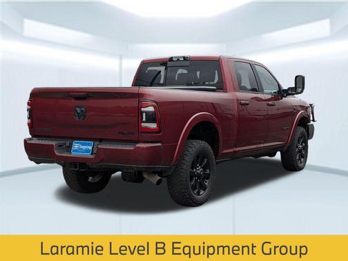 2022 RAM 3500 Laramie Crew Cab 4x4 6'4' Box
