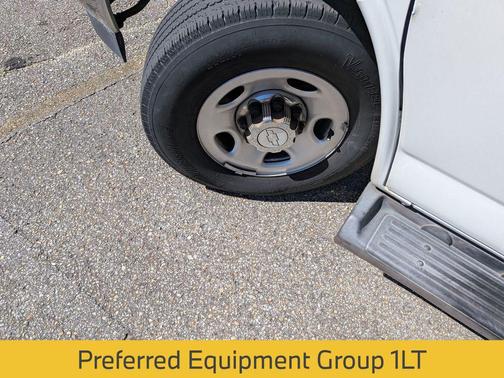 2019 Chevrolet Express 3500 LT