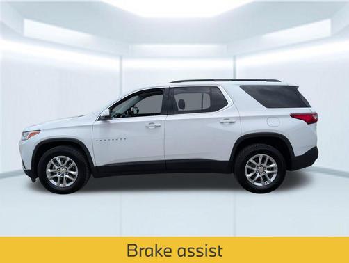 Summit White 2021 Chevrolet Traverse LT Cloth