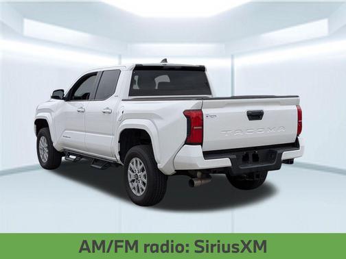 Ice Cap 2024 Toyota Tacoma SR5