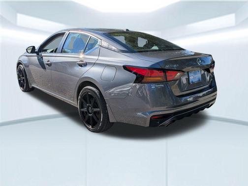 2020 Nissan Altima SR Intelligent AWD