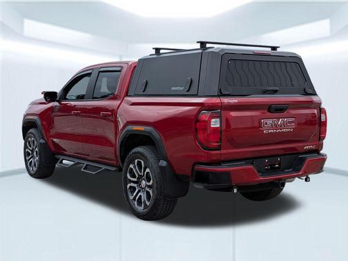 2023 GMC Canyon AT4