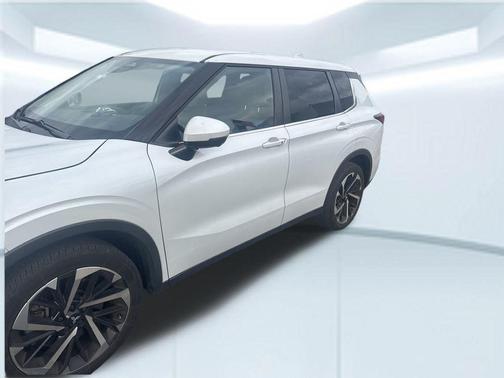 2023 Mitsubishi Outlander SE 2.5 2WD