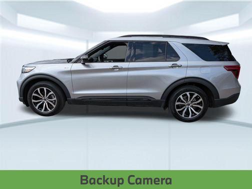 2024 Ford Explorer ST-Line