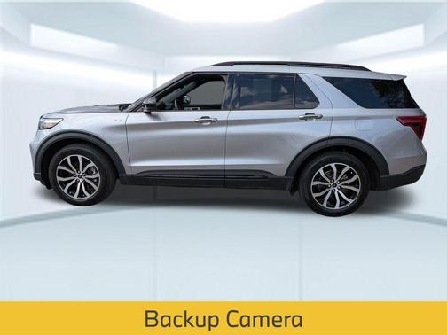 2024 Ford Explorer ST-Line