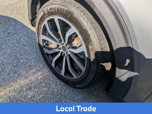 2024 Ford Explorer ST-Line