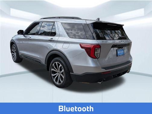 2024 Ford Explorer ST-Line