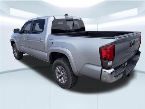 Silver Sky Metallic 2019 Toyota Tacoma SR5