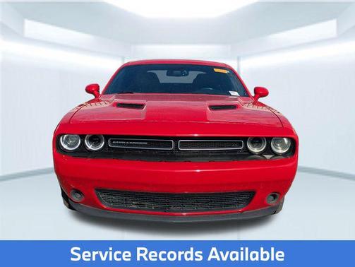 2015 Dodge Challenger SXT