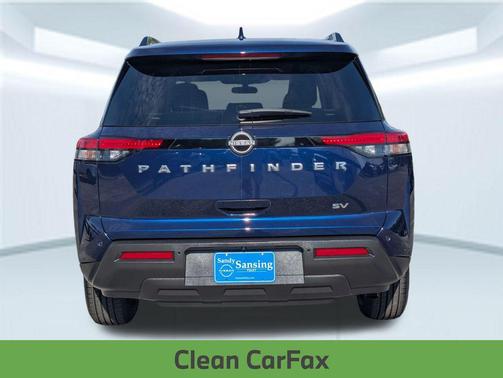 2024 Nissan Pathfinder SV FWD