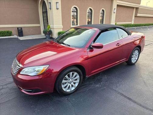 2014 Chrysler 200 Touring