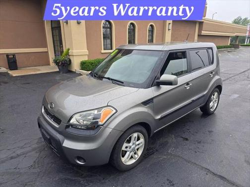 2011 Kia Soul +
