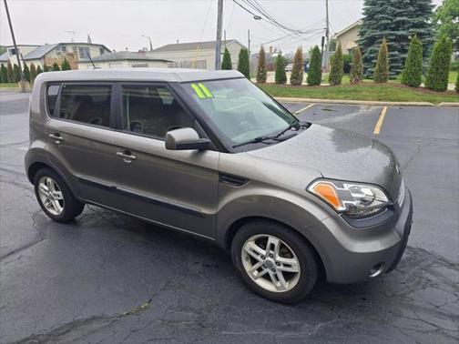 2011 Kia Soul +