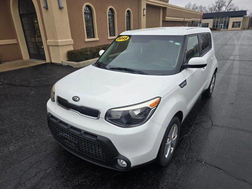 2015 Kia Soul Base