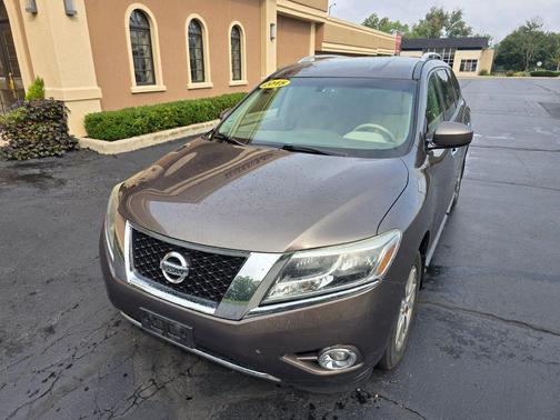 2015 Nissan Pathfinder SV
