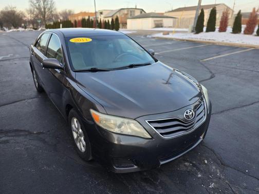 2011 Toyota Camry LE