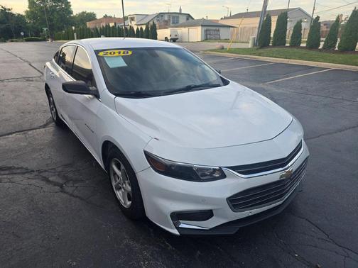 Summit White 2018 Chevrolet Malibu 1LS