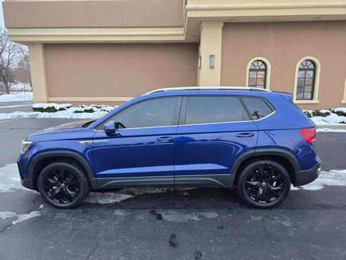 2022 Volkswagen Taos 1.5T SE