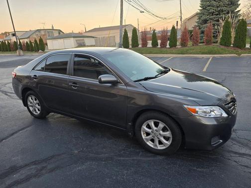 2011 Toyota Camry LE