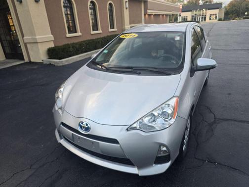 2014 Toyota Prius c Four
