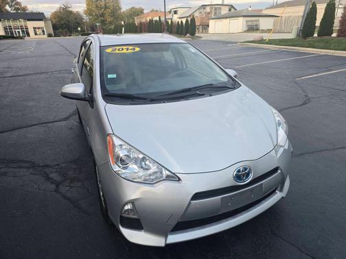 2014 Toyota Prius c Four