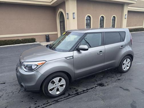 2016 Kia Soul Base