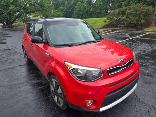 Inferno Red w/Black Roof 2017 Kia Soul +
