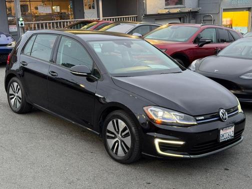 2019 Volkswagen e-Golf SEL Premium