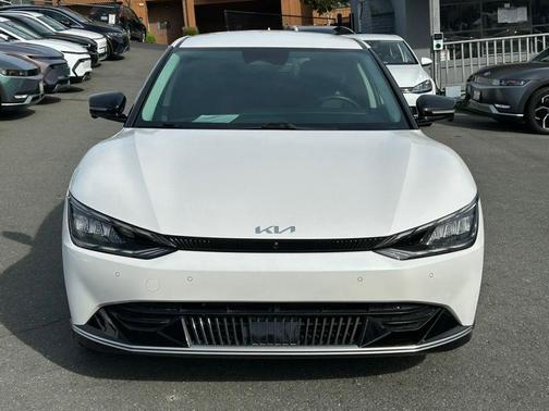 2023 Kia EV6 Wind