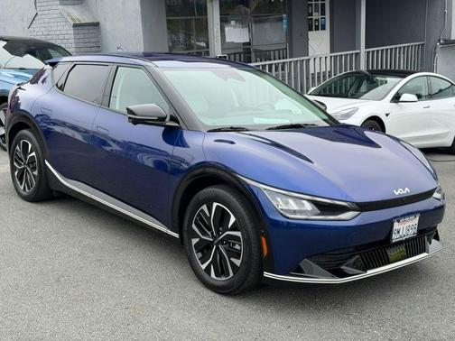 Yacht Blue 2024 Kia EV6 Wind